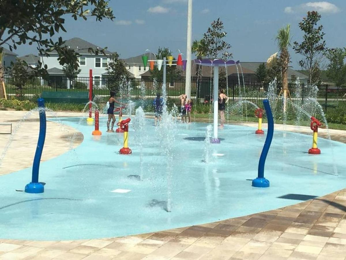 Homey 2Br Condo With 2 Clubhouses & Waterpark คิสซิมมี ภายนอก รูปภาพ